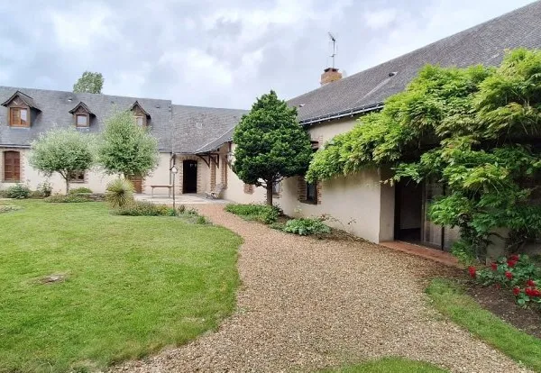 Maison 8 pièces 205 m²