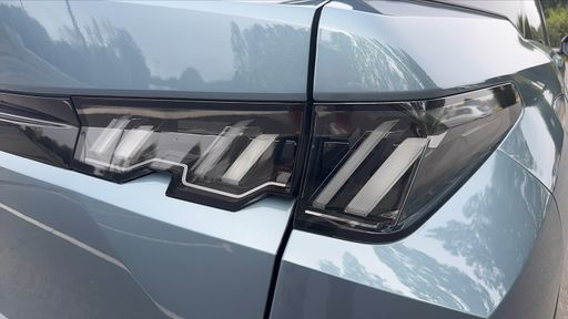 Peugeot 3008 1.2 Hybrid 136 e-DSC6 - Allure – 2025 – 8716 km – Hybride essence – Boîte Automatique — photo 2