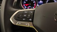 Volkswagen Tiguan 1.5 TSI 150ch Life Plus DSG7 — photo 25