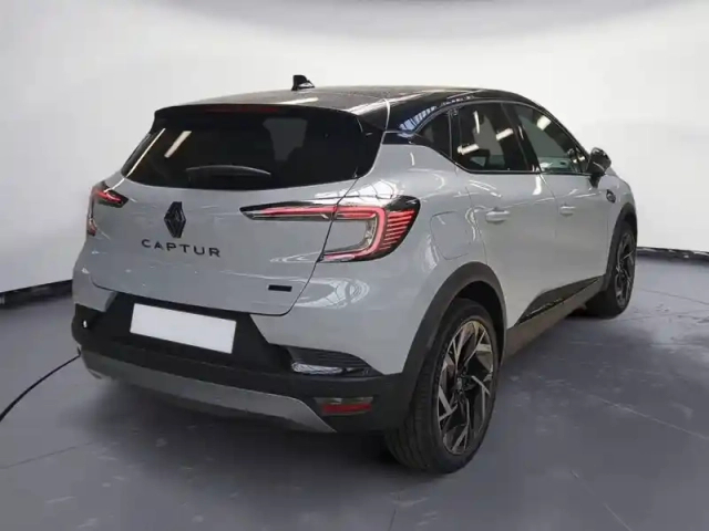 Renault Captur e-tech full hybrid 160 ch — photo 3