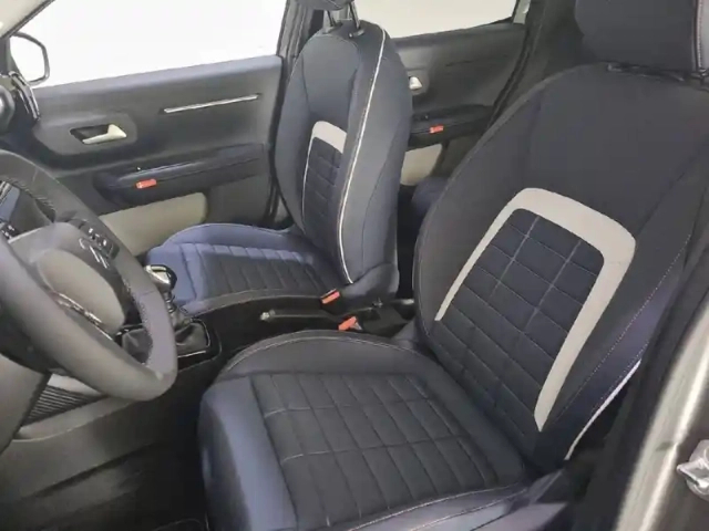 Citroën C3 turbo 100 ch manuelle — photo 11