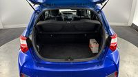 Toyota Yaris 100h Chic 5p — photo 14
