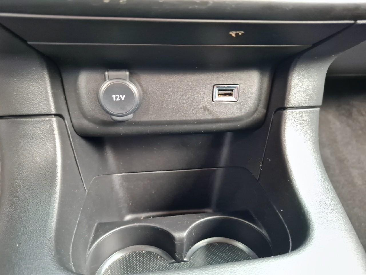 Citroën C3 1.2 puretech 83ch s&s shine — photo 21