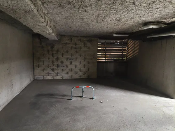 Parking 20 m²