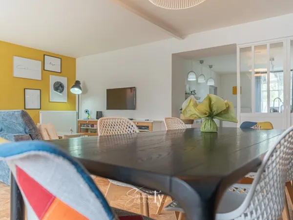 Maison 8 pièces 289 m²