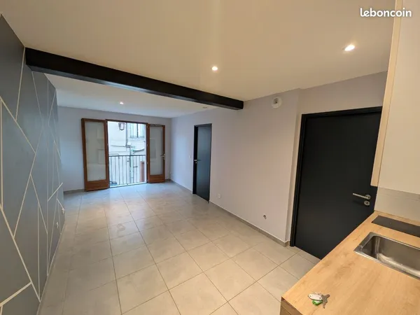 Loue appartement T2 avec garage