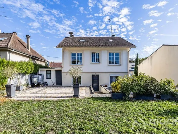 Maison 6 pièces 133 m²