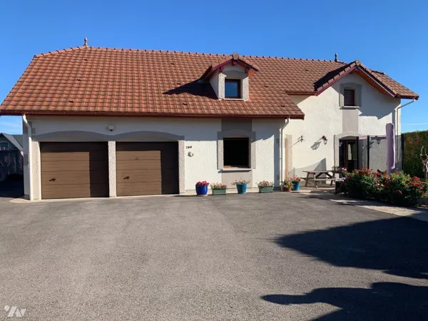 Maison 5 pièces 170 m²
