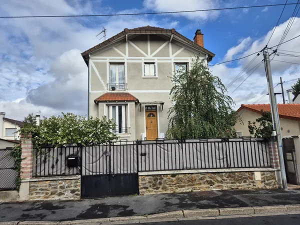 Maison non mitoyenne 4 chambres