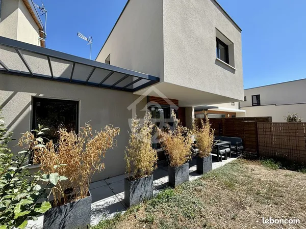 Villa 4 pièces 93 m²