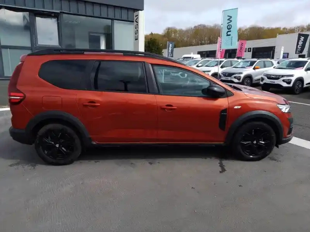 Dacia Jogger eco-g 100 5 places — photo 34