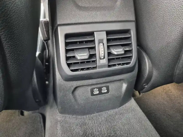 Bmw Serie 1 m135i xdrive 306 ch bva8 — photo 38