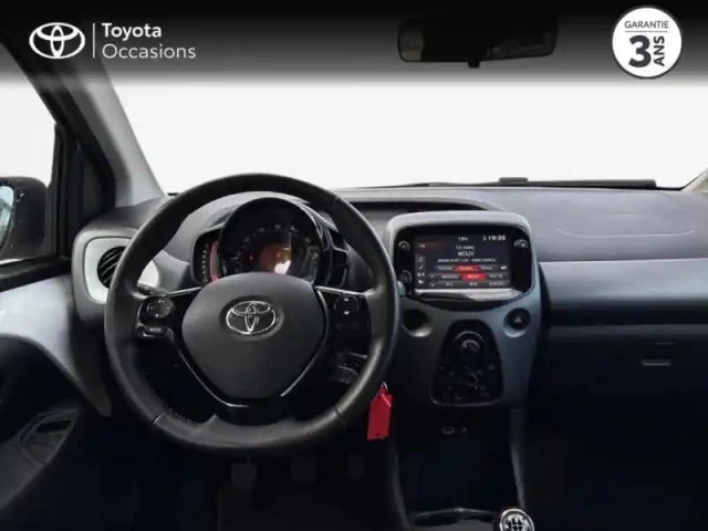 Toyota Aygo 1.0 vvt-i 72ch x-play 5p — photo 9