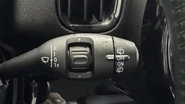 Mini Mini countryman 125 - 95 ch all4 bva6 — photo 31