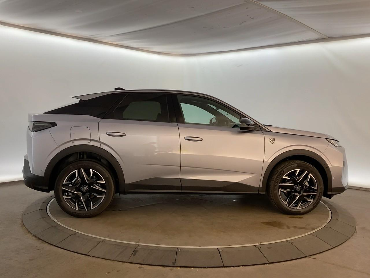 Peugeot 3008 hybrid 145 e-dcs6 gt — photo 4