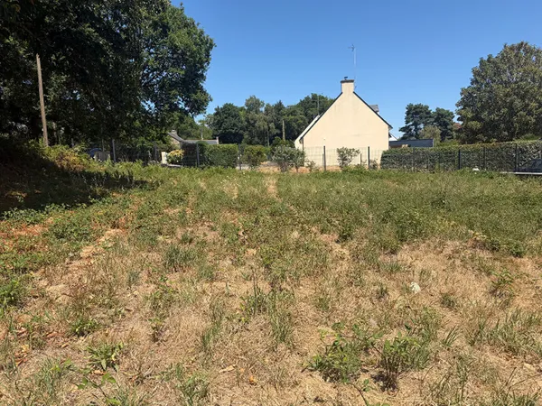 Terrain à bâtir de 280 m² - Lauzach - Une opportunité rare !