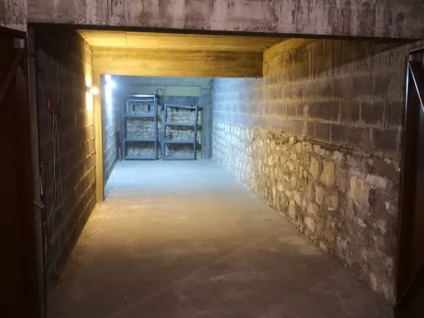 Box double en enfilade a louer boulogne rare a la location