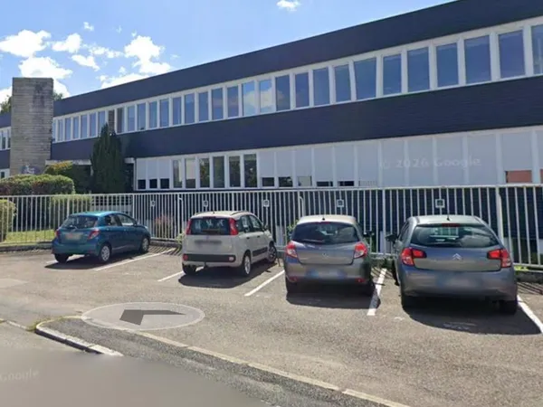 Bureaux 1 541 m²