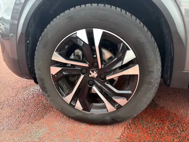 Peugeot 2008 puretech 130 s&amp;s eat8 — photo 13