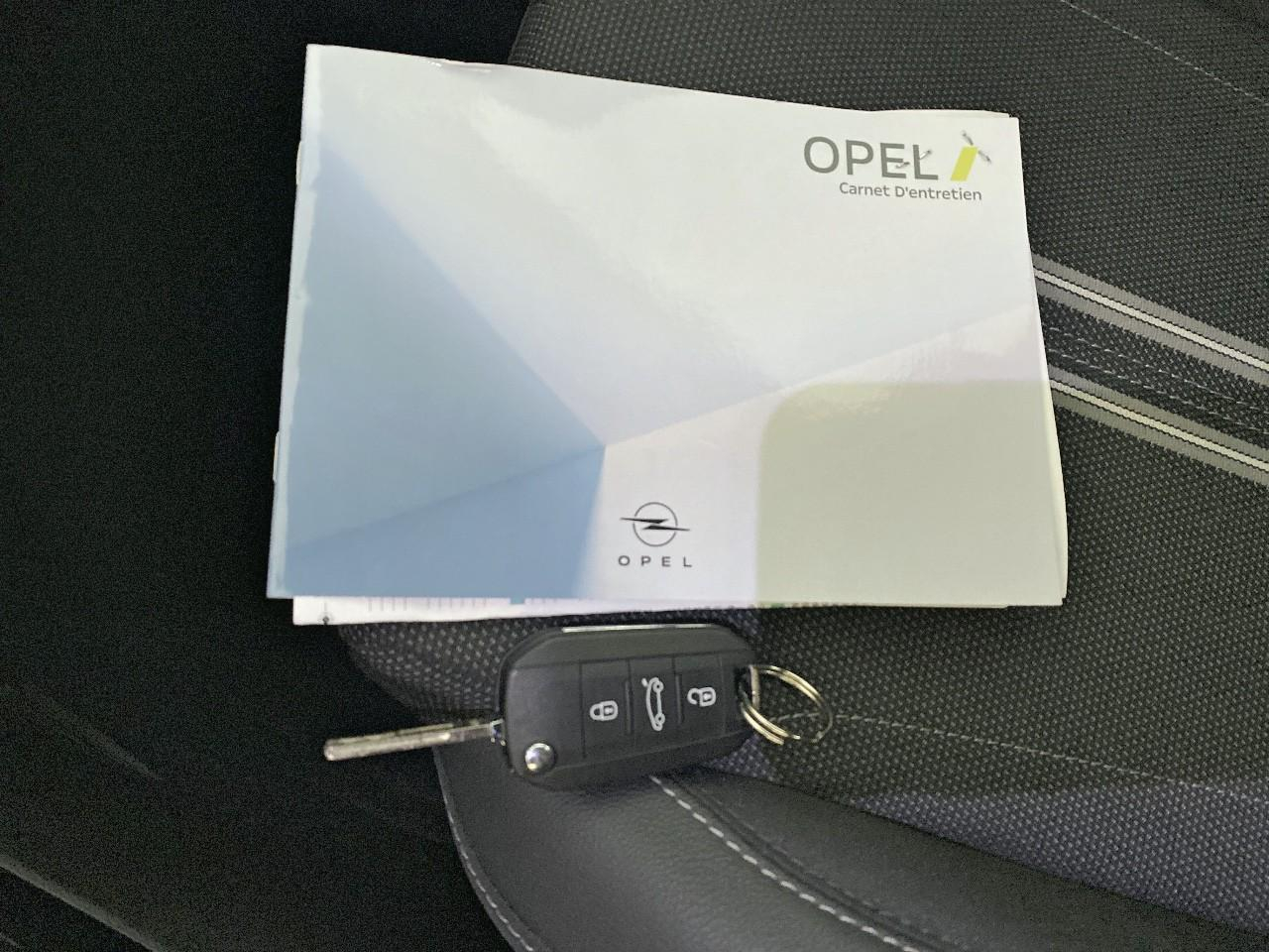 Opel Corsa 1.2 turbo hybrid 145 ch autom gs — photo 18