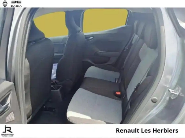 Renault Clio 1.0 tce 90ch evolution - 24 — photo 4