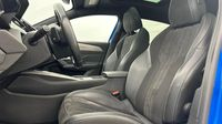 Peugeot 308 1.2 PureTech 130ch S&S GT EAT8 — photo 9