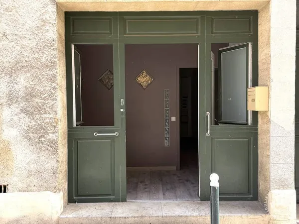 Bureaux/Locaux professionnels 2 pièces 44 m²