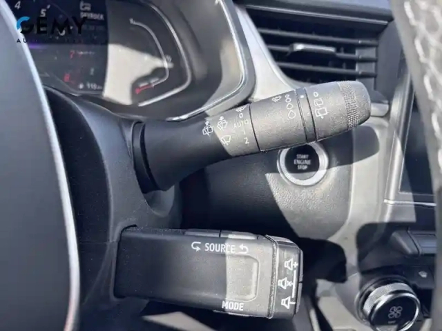 Renault Captur tce 90 — photo 16