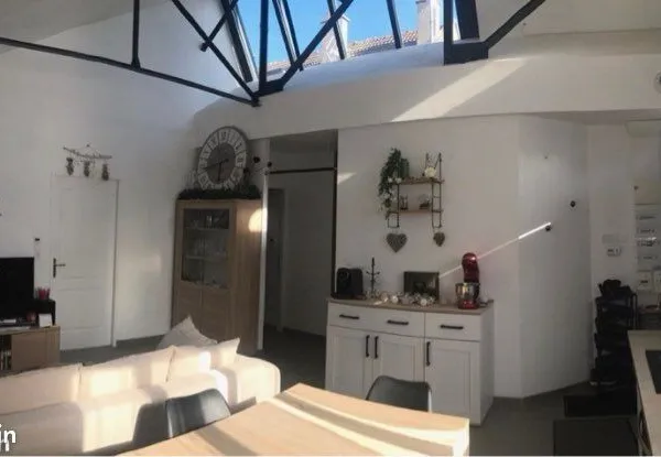 À Louer Loft meublé 3 pièces 57 m2