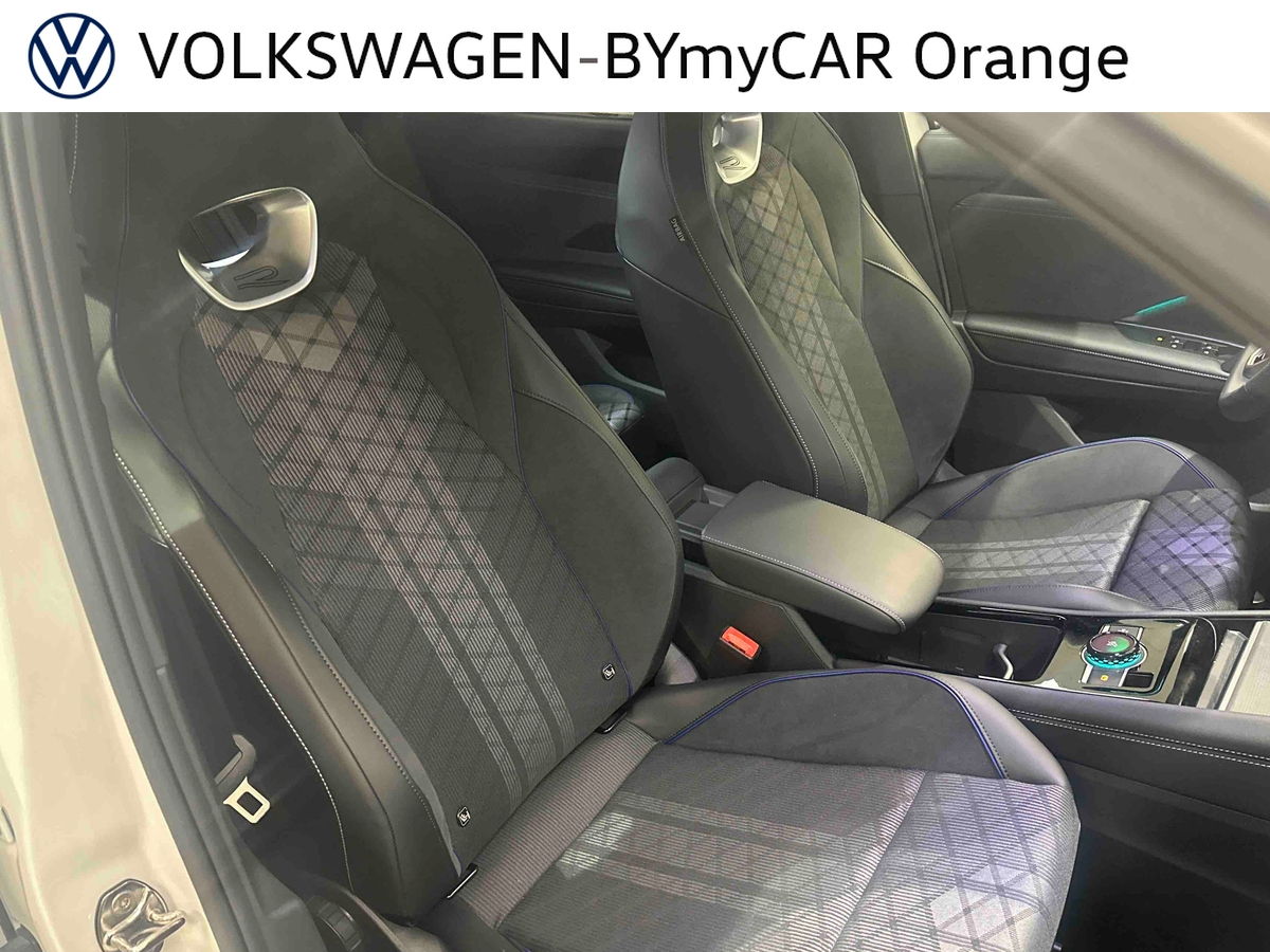 Volkswagen Tayron 1.5 eHybrid 272ch DSG6 5pl — photo 24