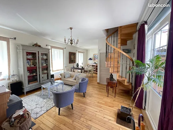 Maison 4 pièces 109 m²
