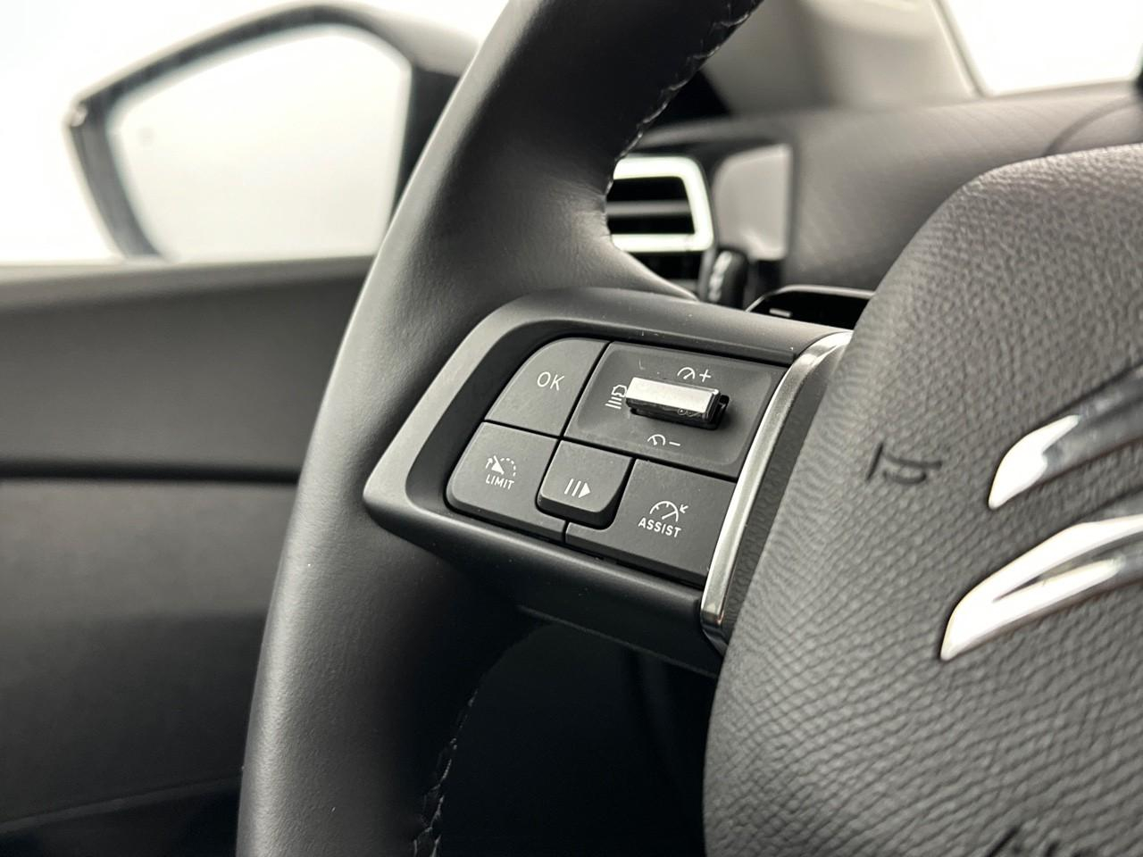 Citroën C4 puretech 130 s&s eat8 shine pack — photo 18
