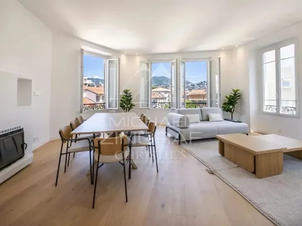 Appartement 5 pièces 137 m²