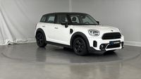 Mini Countryman Cooper 136ch Essential BVA7 — photo 3