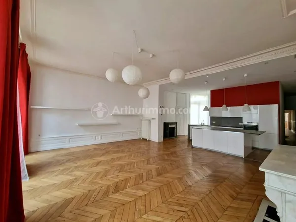 Appartement T4 - 131m2 - Quartier Cathédrale