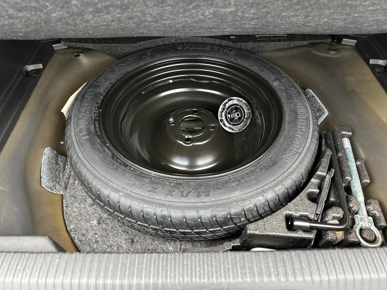 Peugeot 2008 bluehdi 130 s&s eat8 allure business — photo 36