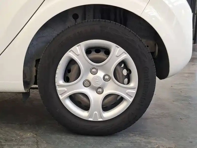 Kia Picanto 1.0 dpi 67ch isg bvm5 — photo 10