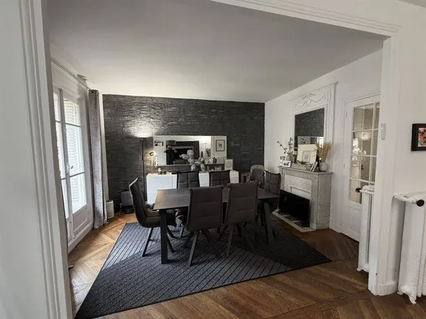 Appartement 3 pièces 82 m²