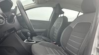 Dacia Sandero 1.0 TCe 90ch Expression CVT — photo 9