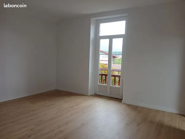 Appartement à louer à l'année