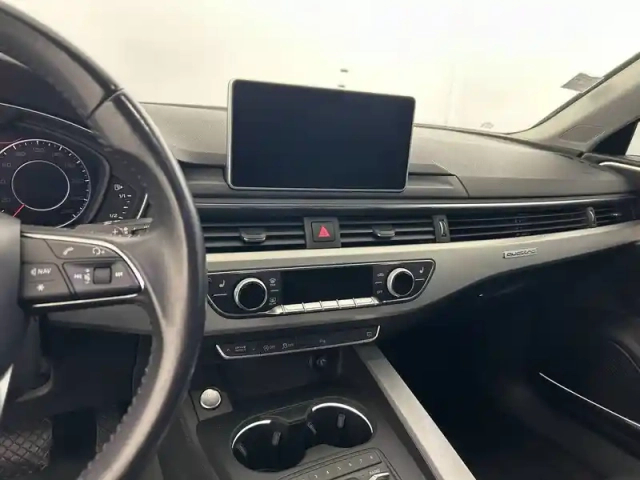 Audi A4 2.0 tfsi 252 s tronic 7 quattro — photo 12