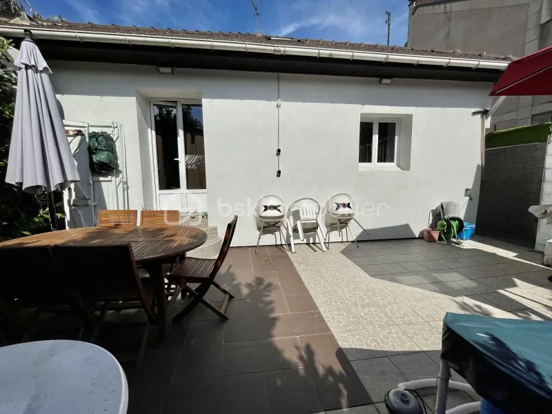 Photo 16