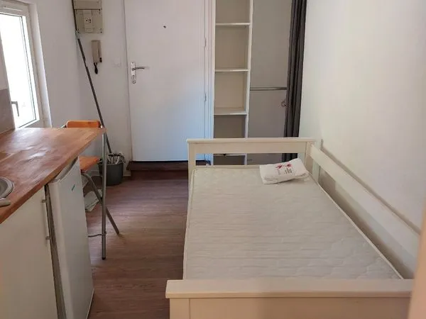 Studio meublé Hyper centre