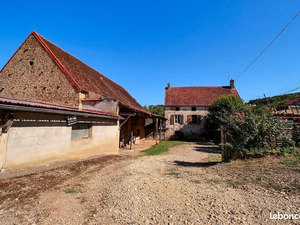 Propriété 5 pièces 114 m²