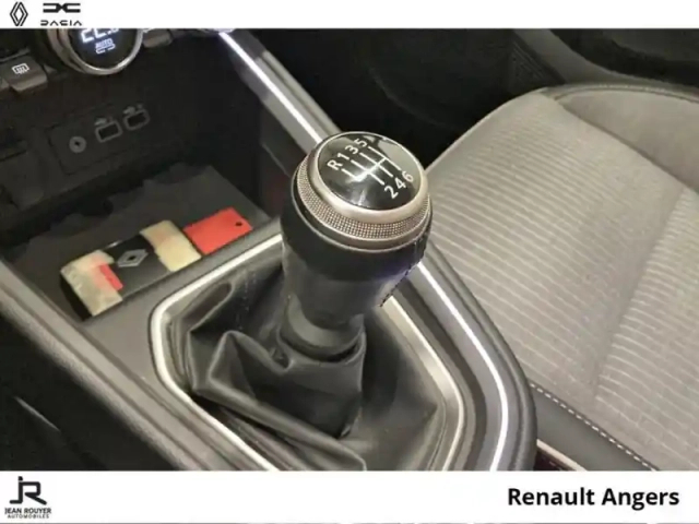 Renault Clio 1.0 tce 90ch techno - 24 — photo 6