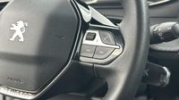 Peugeot 2008 1.2 PureTech 100ch S&S Active — photo 17