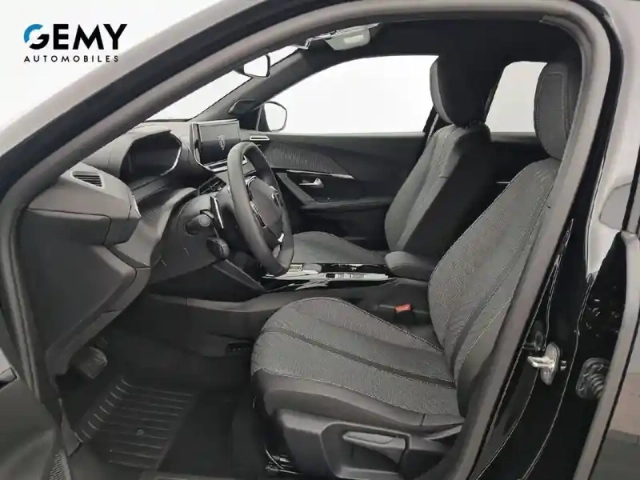 Peugeot 2008 hybrid 145 e-dcs6 — photo 9