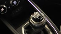 Renault Clio 1.0 TCe 90ch Techno - 24 — photo 27