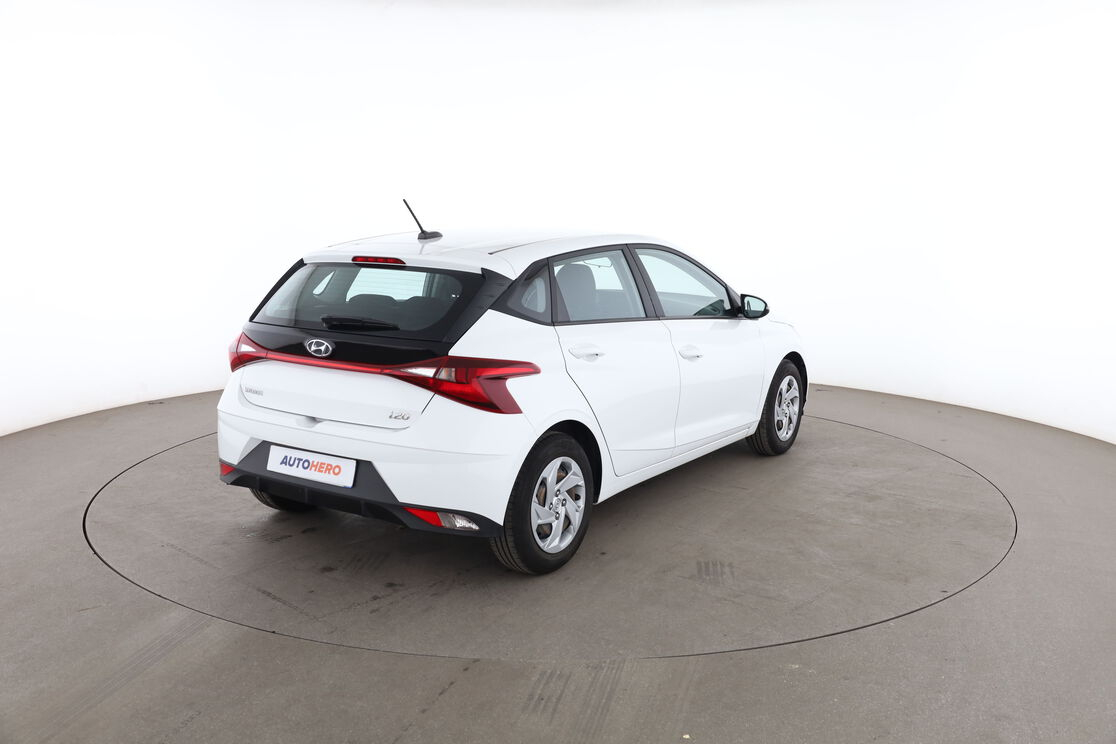 Hyundai i20 1.2 Initia — photo 5