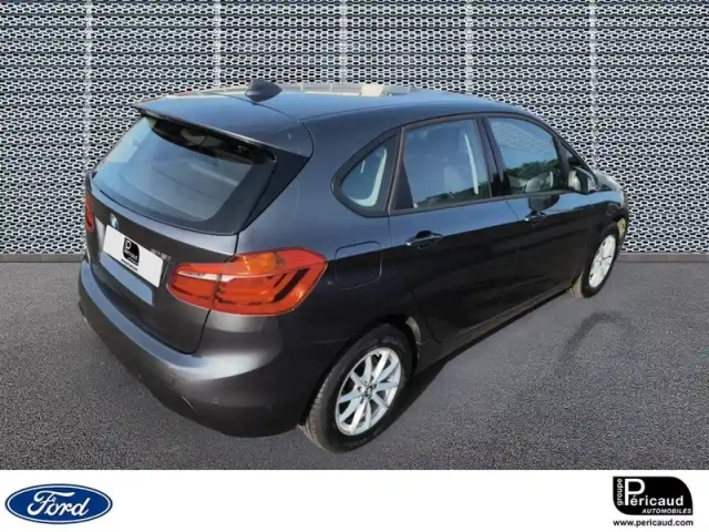 Bmw Serie 2 active tourer 216i 109 ch — photo 3